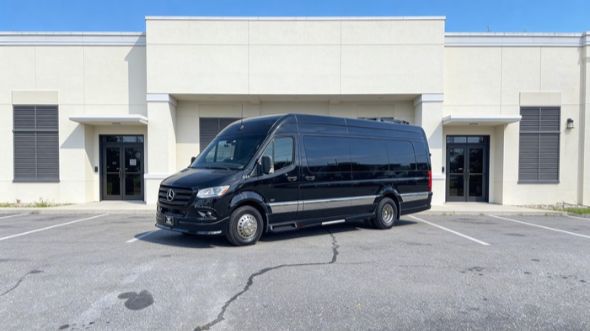 houston 15 passenger sprinter van