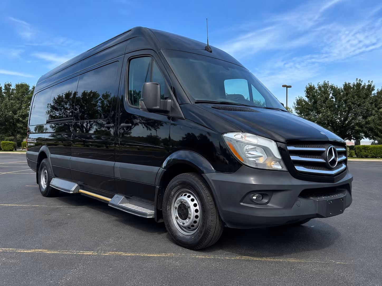 find the perfect transportation for your next wedding 4