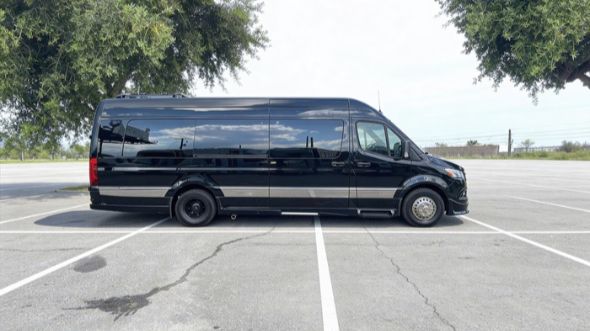 sprinter limousine houston